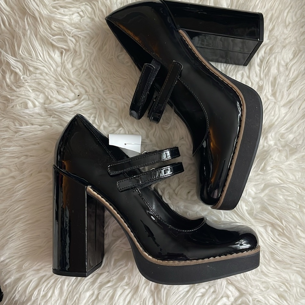 Steve Madden
Women's Twice Mary Jane Platform Pumps - Picture 8 of 11